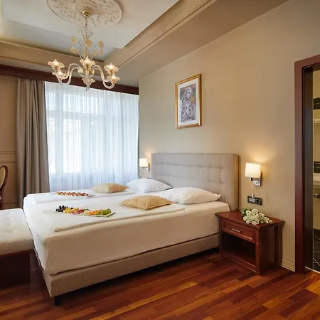 호텔 Bo Palazzo 포레치