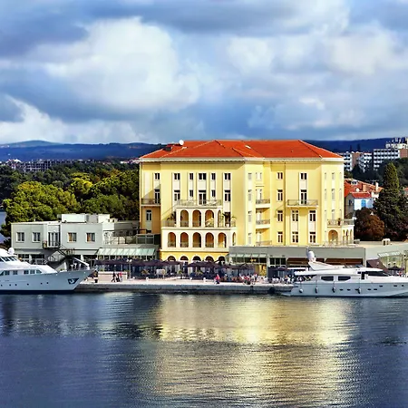 Bo Palazzo Hotel 4*