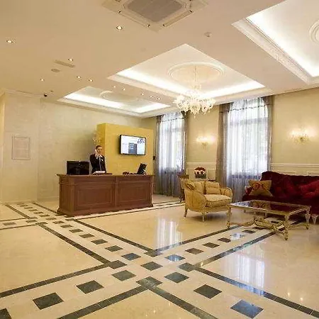 Bo Palazzo 4* 波雷奇